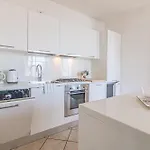 Sunny Varenna Apartman Perledo