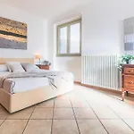 Sunny Varenna Apartman Perledo