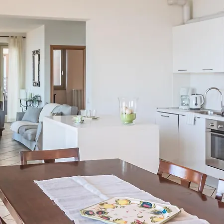 Apartment Sunny Varenna *