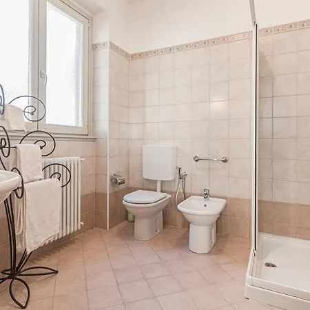 Apartment Sunny Varenna *