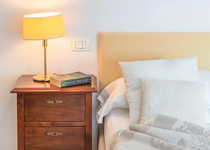 Sunny Varenna ペルレード