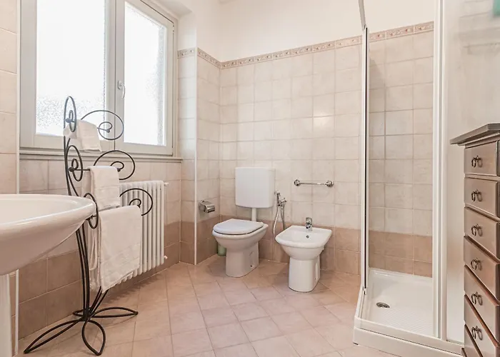 アパート Sunny Varenna *